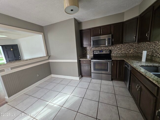 Photo - 11907 Locust Rd