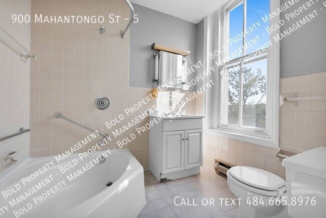 Photo - 900 Mahantongo St Unit 5