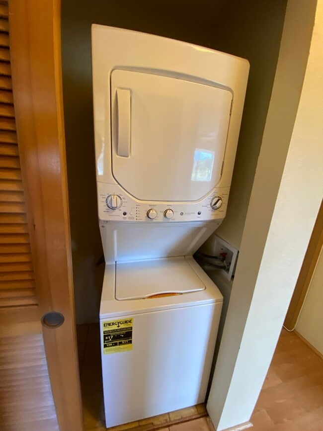 Photo - 98-943 Moanalua Rd #1703 Unit 1703