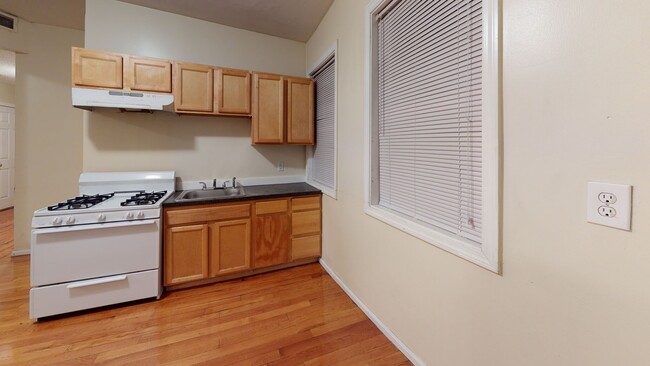 Photo - 2 Langdon Ter Apartments Unit 3 BED Laundry