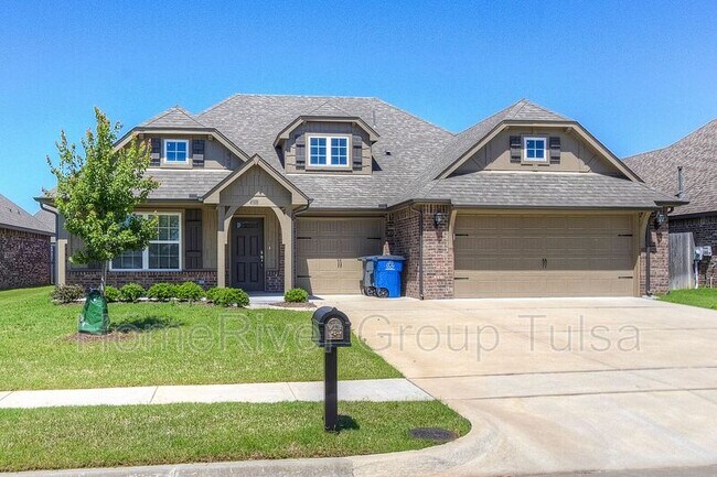 Photo - 4318 S 174th E Ave House