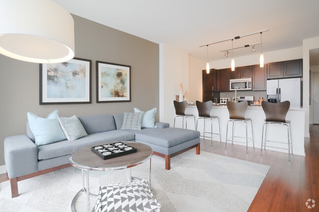 1 HAB, 1 BA - Sala de estar - 1225 Old Town