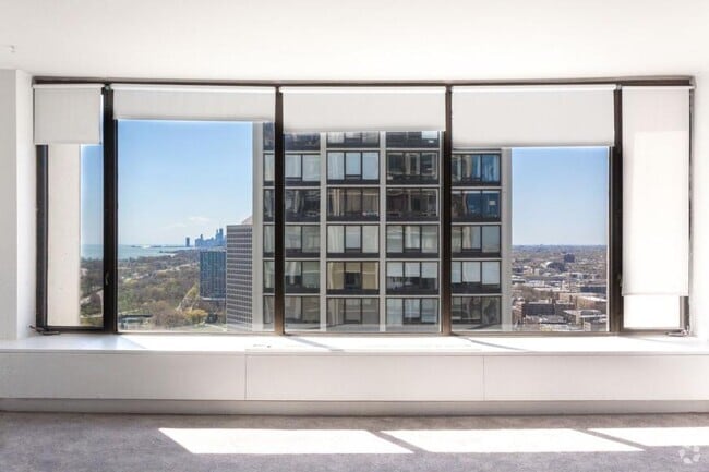 Building Photo - 1 bedroom in Chicago IL 60640 Unit 3110 Rental