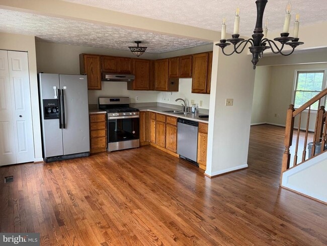 Photo - 2419 Warm Spring Way