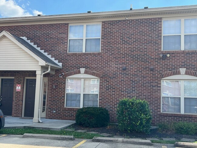 Building Photo - 819 Prospect Ln Unit #1 Rental
