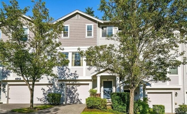 Building Photo - Charming & Modern 2-Bedroom Ashburn Community Townhome