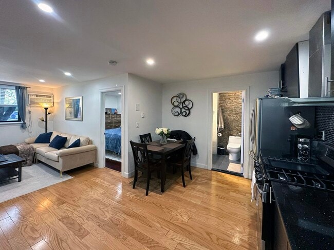 Photo - 129 Franklin St Apartment Unit A1