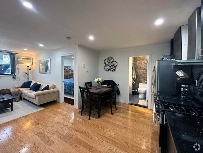 Building Photo - 129 Franklin St Unit A1 Rental
