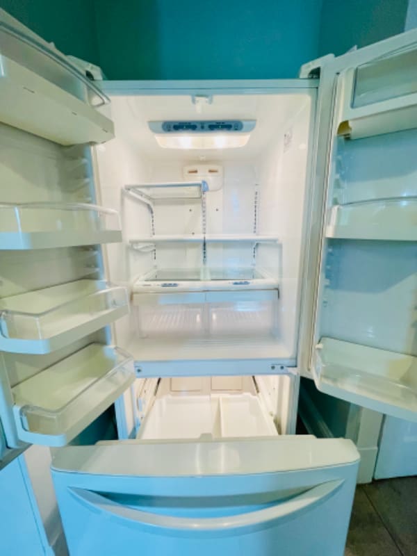 Photo - 341 Bryant St NE