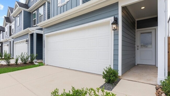 Photo - 28218 Meadowlark Sky Dr