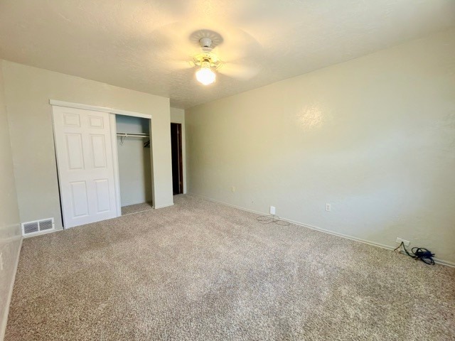 Photo - 5810 NW Oak Ave