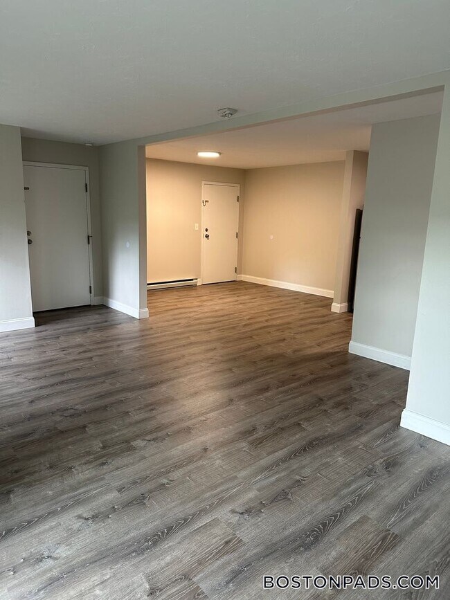 Photo - 310 Thompson Rd Unidad 322