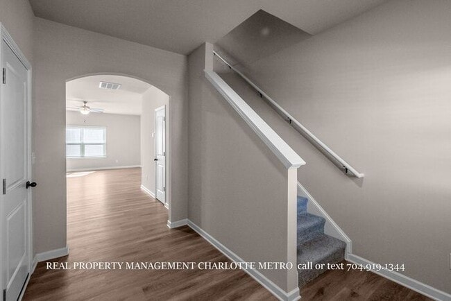 Photo - Stunning 4-bedroom, 2.5-bathroom home located in the vibrant city of Charlotte, NC.