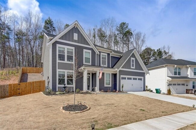 Photo - 170 Greenbrier Way