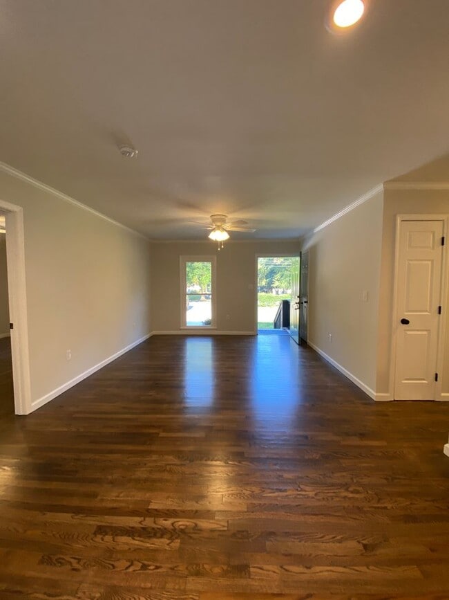 Photo - 255 Bailey St Unidad 255 Bailey Street -  A