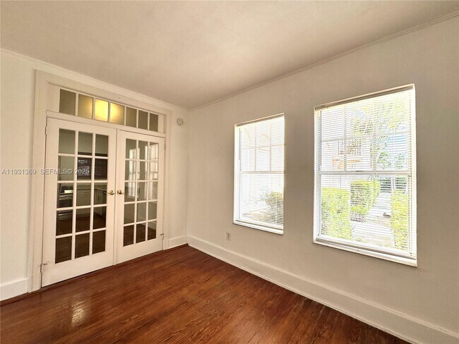 Photo - 756 Meridian Ave Unit 9