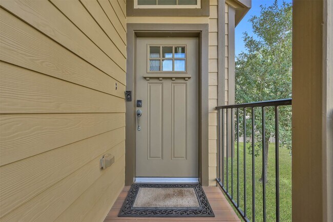 Photo - 210 Cheswood Forest Pl