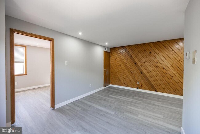 Photo - 734 S 9th St Unidad 4F