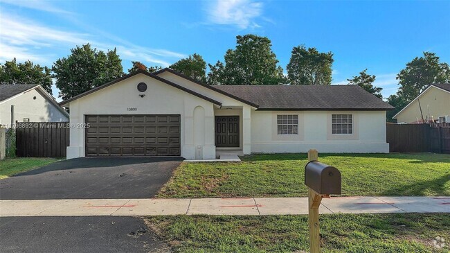 Building Photo - 13800 SW 285th Terrace Rental