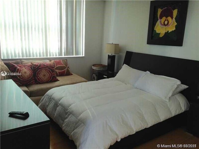 Photo - 1155 Brickell Bay Dr