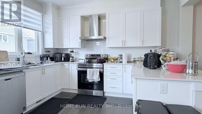 Photo - 630 Expansion Rd