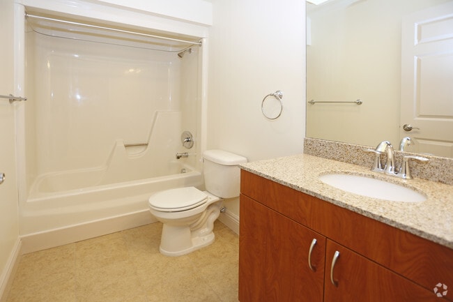 1BR, 1BA | 975 - 1,000 SF