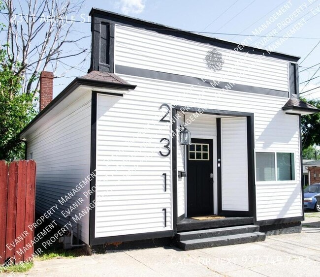 Photo - 2311 Argyle St