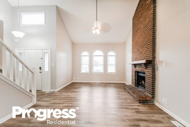 Photo - 10713 Creekside Woods Dr