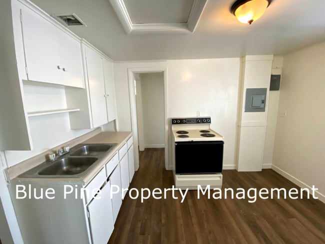 Photo - 143 Parrish Ln Unit B