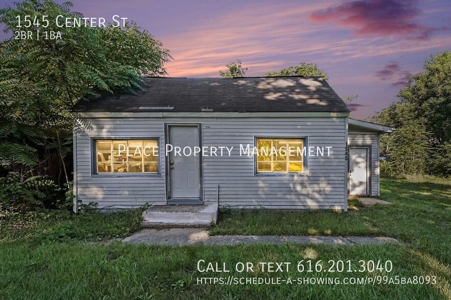 1545 Center St