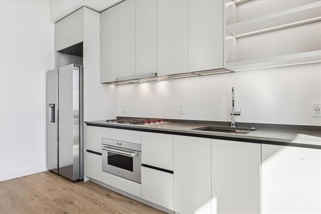 Photo - 610 Davis St Unidad 2201