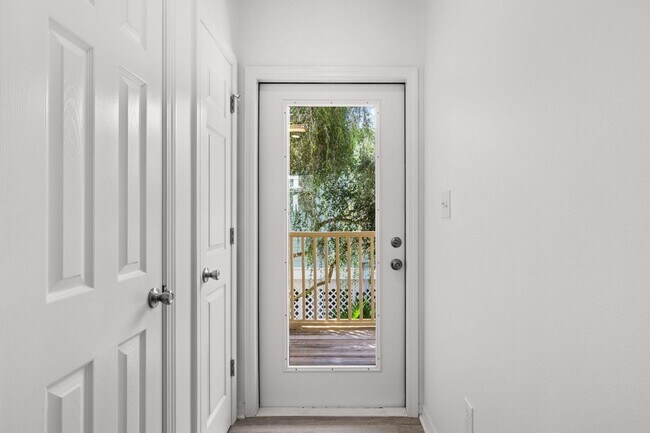 228 Hidden Lake Way