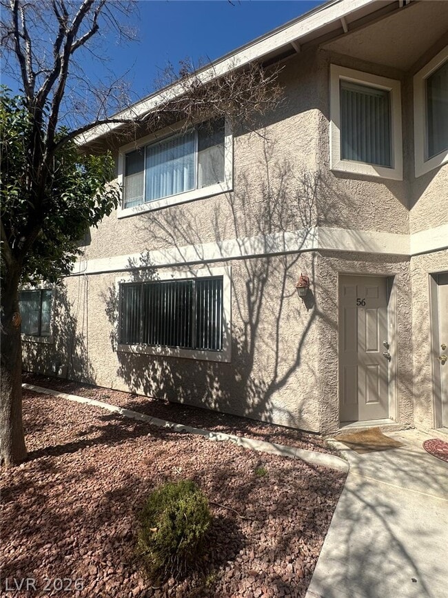 Photo - 100 S Crestline Dr