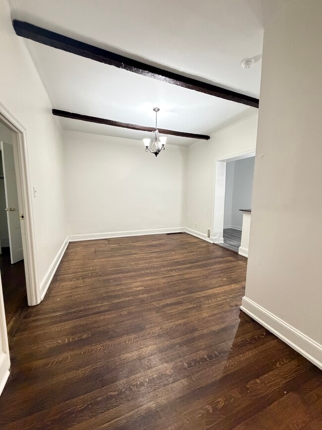 Photo - 236-242 W Harvey St