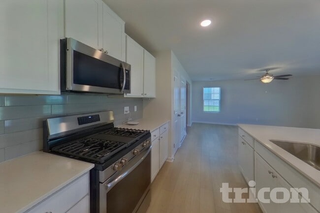 Photo - 1007 Cleveland Meadows Trl