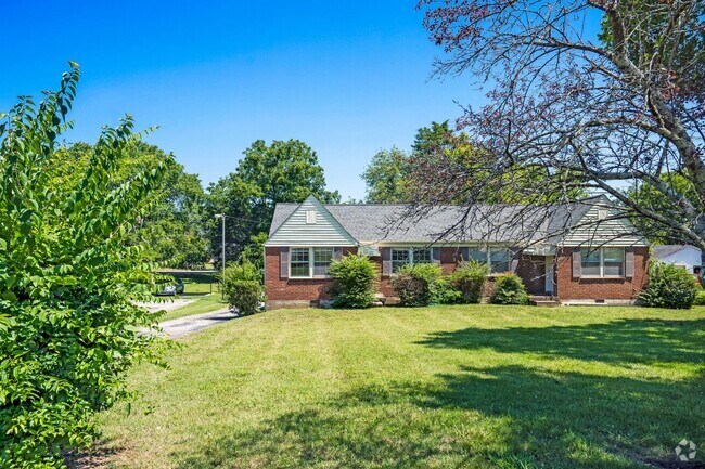Building Photo - 2216-2218 Castleman Dr Unit 2218 Rental