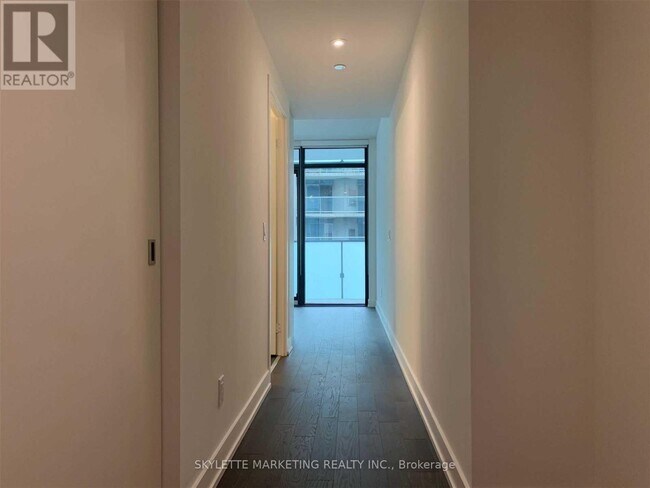 Photo - 25 Richmond St E Unité 812