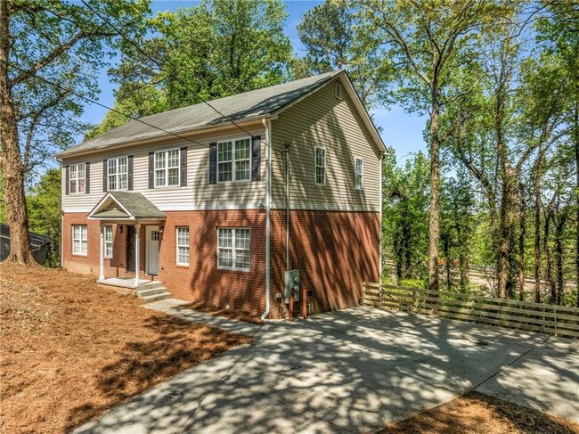 Photo - 2351 Perry Blvd NW