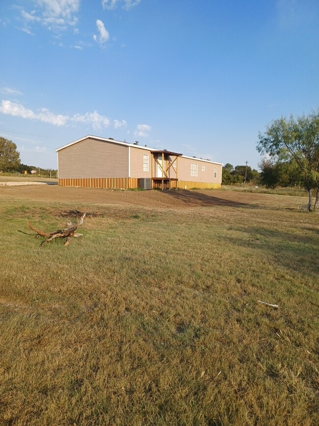 Photo - 6988 S Fm 148
