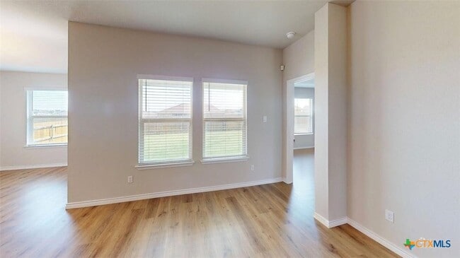 Building Photo - 1928 Rosson St