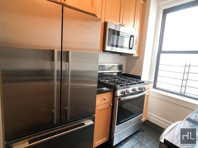Photo - EAST 80TH STREET Unit 7C