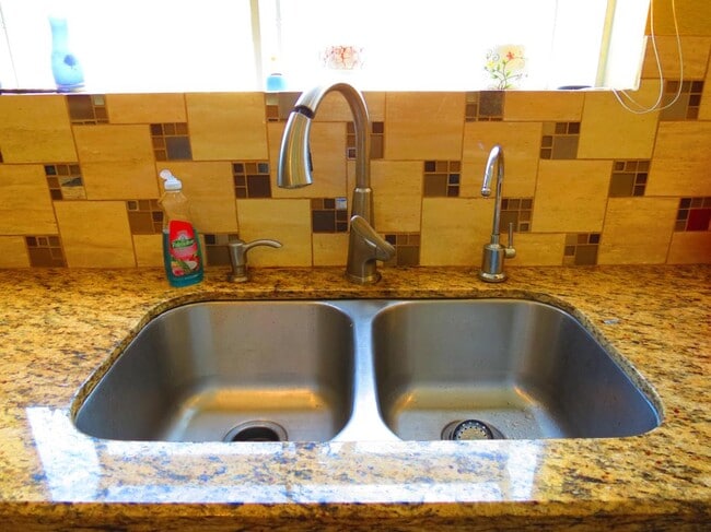 Photo - 4122 E Windsong Dr