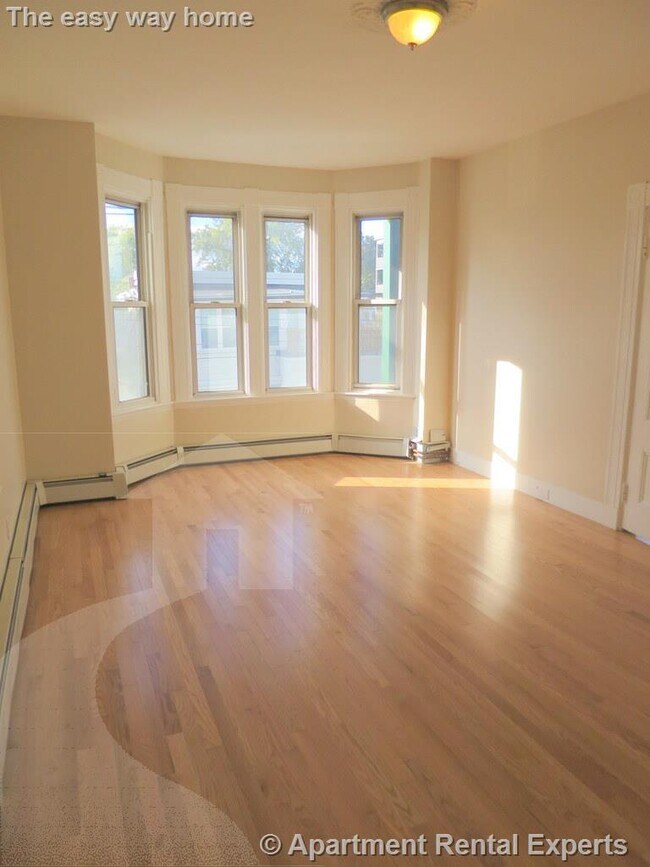 Photo - 90 Norfolk St Unit #4