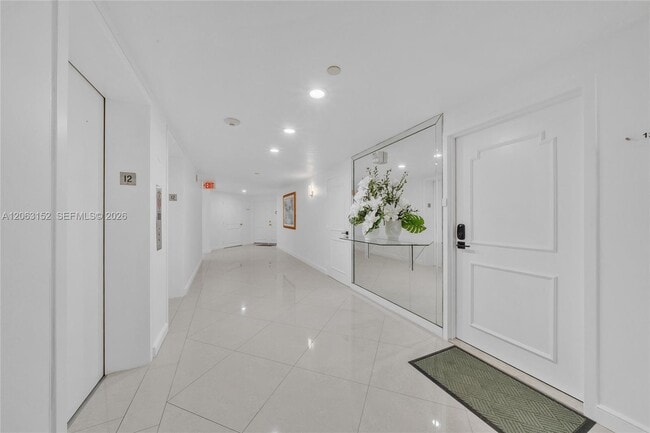 Photo - 4201 N Ocean Blvd Unidad 1202