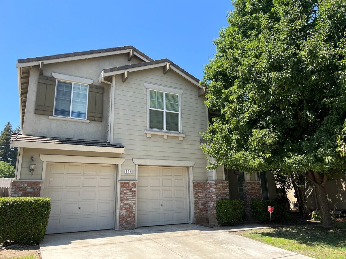 Large 4-Bedroom Coming Soon - Large 4-Bedroom Coming Soon House
