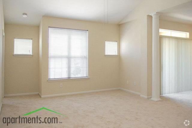 Sala de estar - Cascade at Fountain Lake