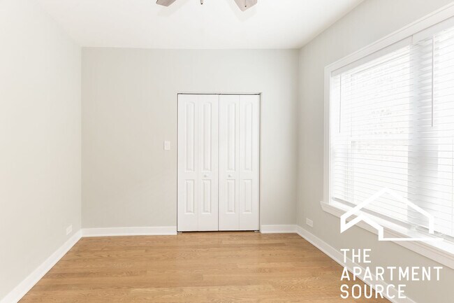 Photo - 4839 N Wolcott Ave