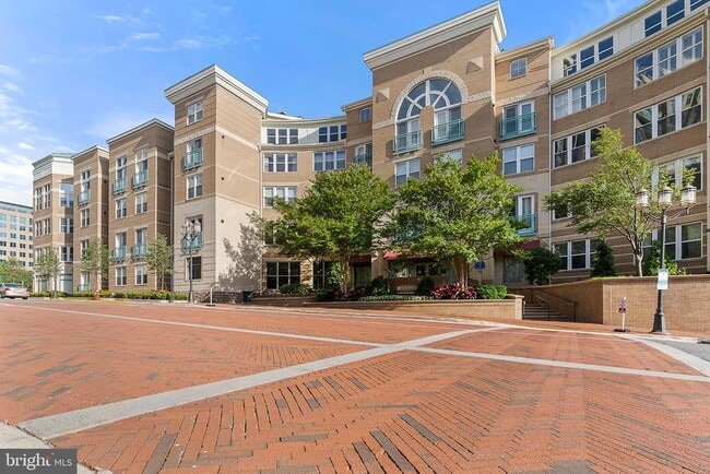 Building Photo - 12001 Market St Unit T-37