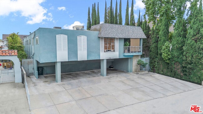 Photo - 732 Lorraine Blvd Unidad 5