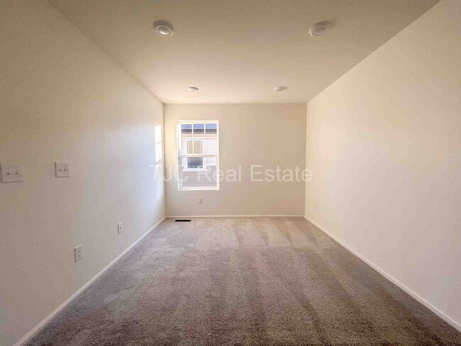 Photo - 6278 N Nepal Ct